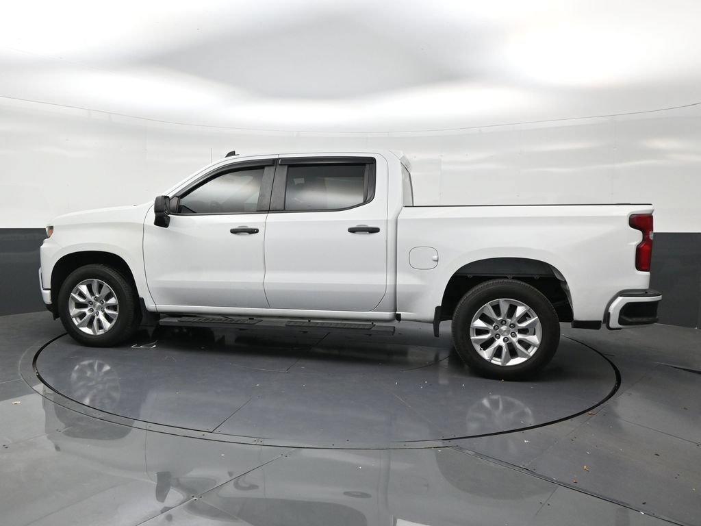 Used 2019 Chevrolet Silverado 1500 Custom w/ Custom Value Package RWD image 2