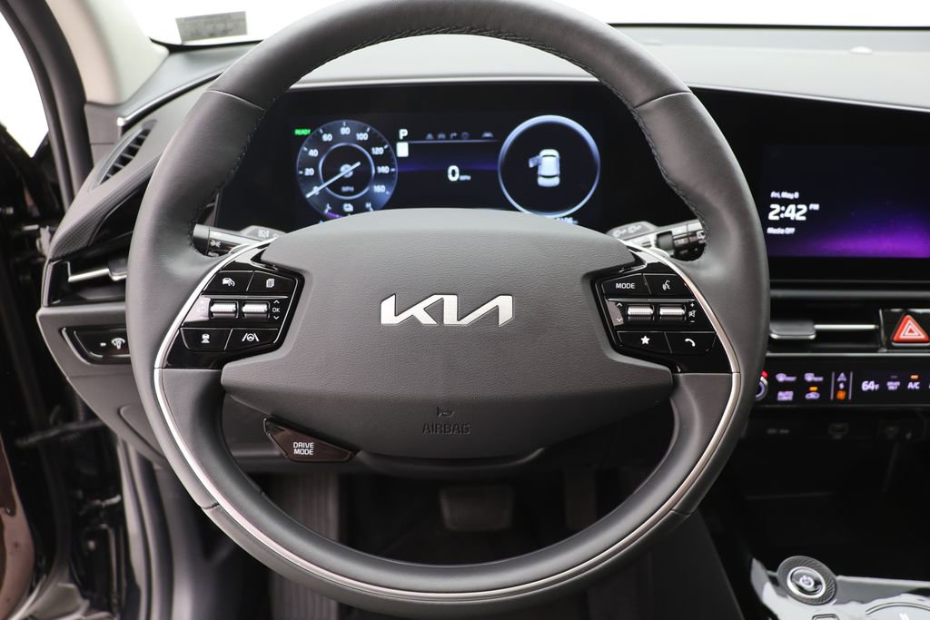 Used 2024 Kia Niro Wind w/ Wind Preserve Package FWD image 16