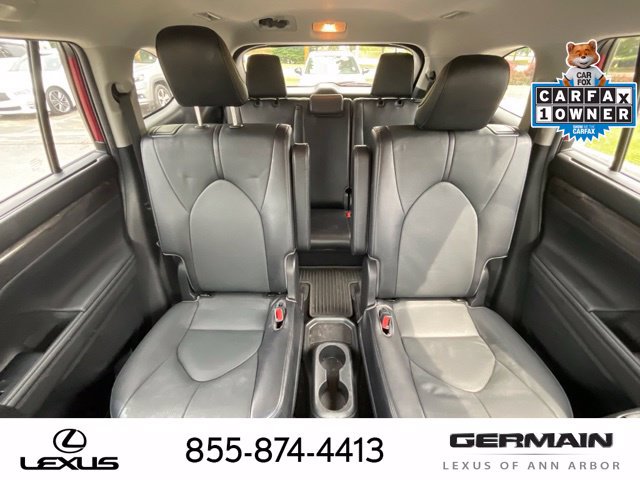 Used 2023 Toyota Highlander Limited AWD/4WD image 16