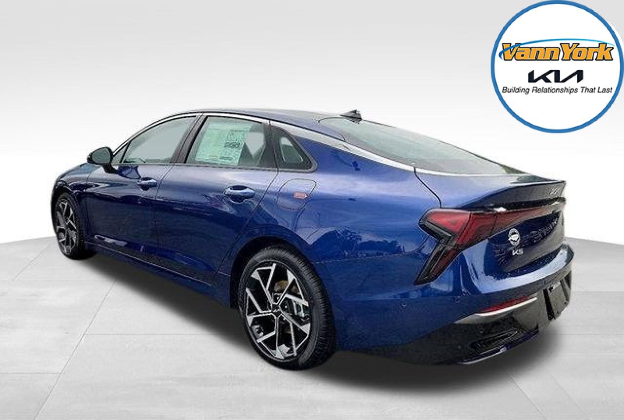 New 2025 Kia K5 EX image 3