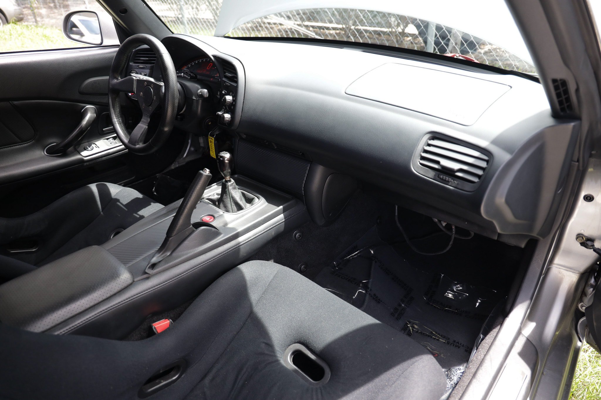 Used 2005 Honda S2000 image 12