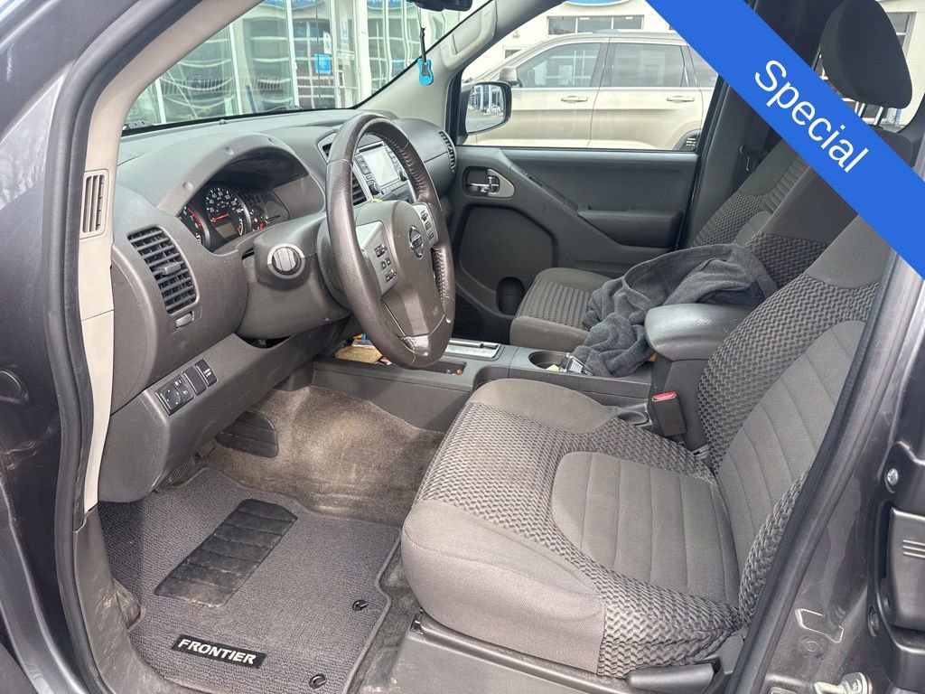 Used 2018 Nissan Frontier SV w/ Value Truck Package image 9