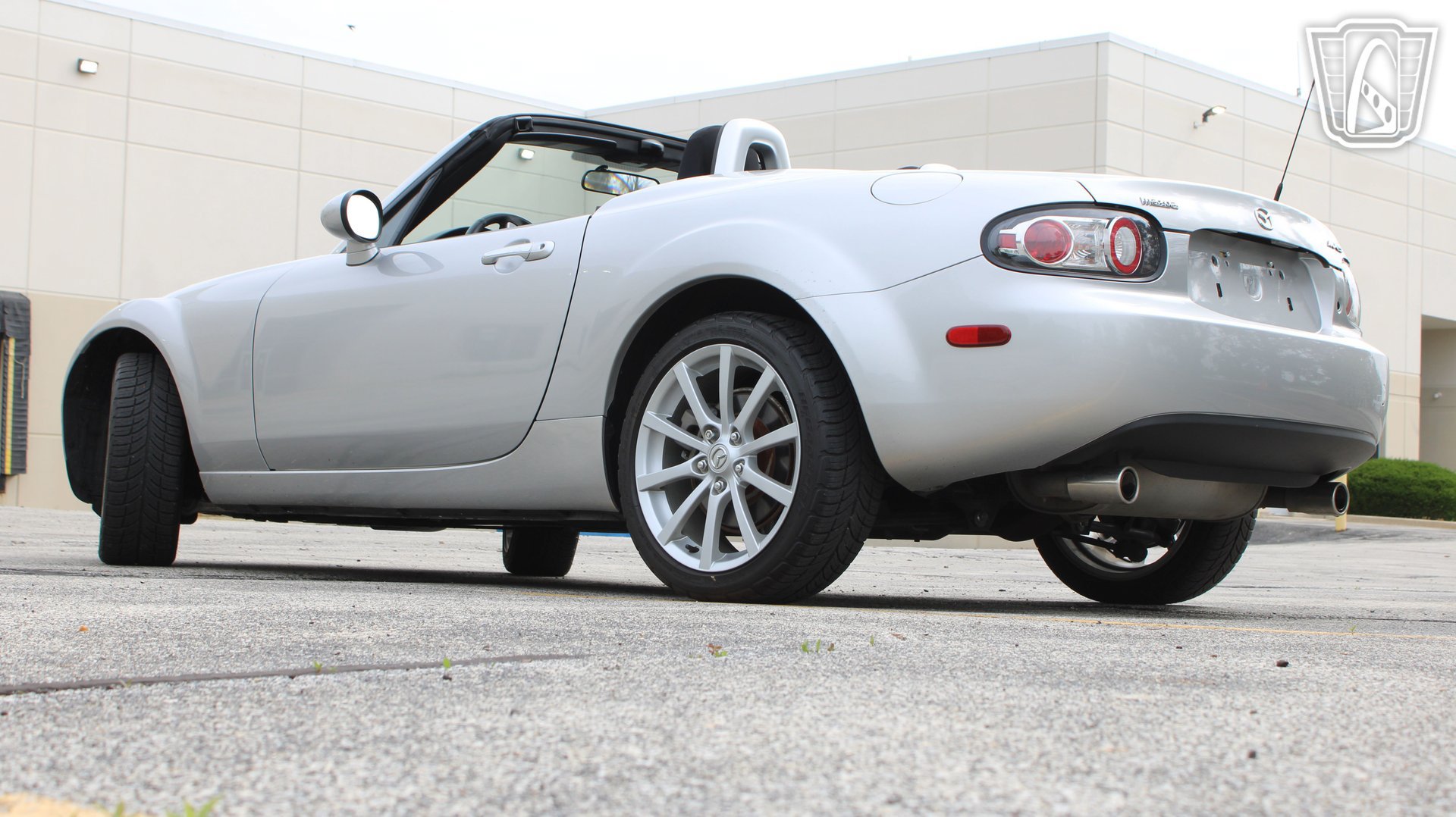 Used 2007 MAZDA MX-5 Miata Touring RWD image 25