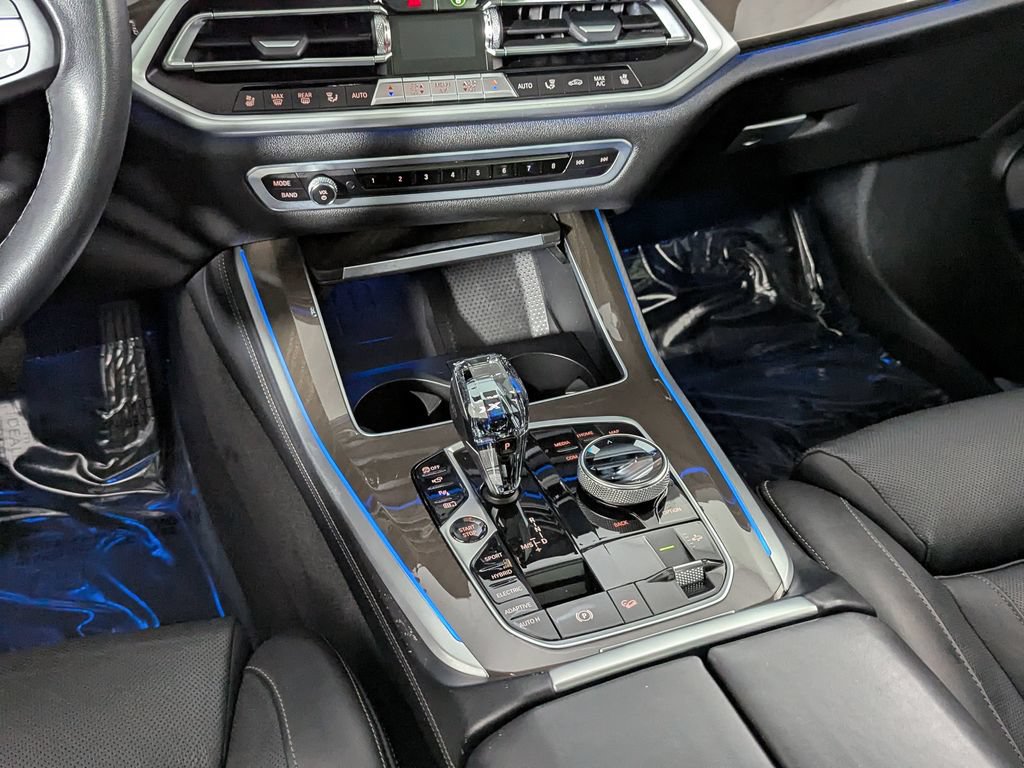 Used 2022 BMW X5 xDrive45e w/ Executive Package AWD/4WD image 43