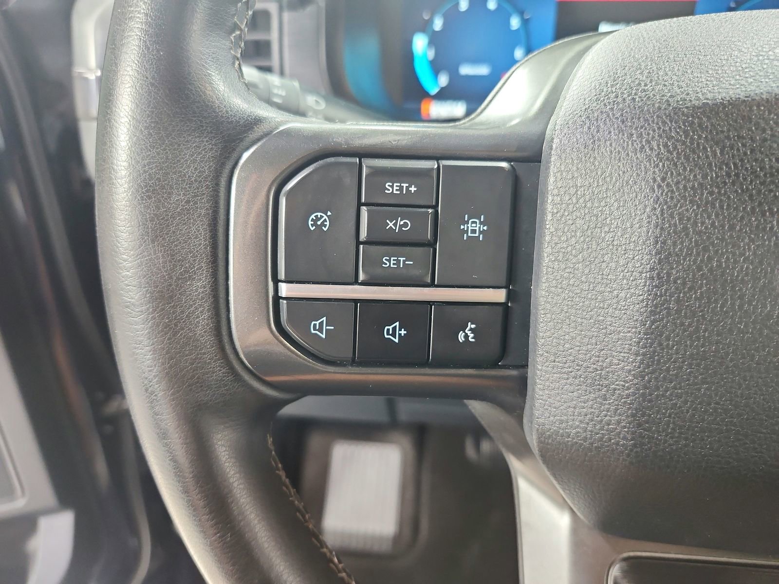 Used 2024 Ford F150 XLT AWD/4WD image 23