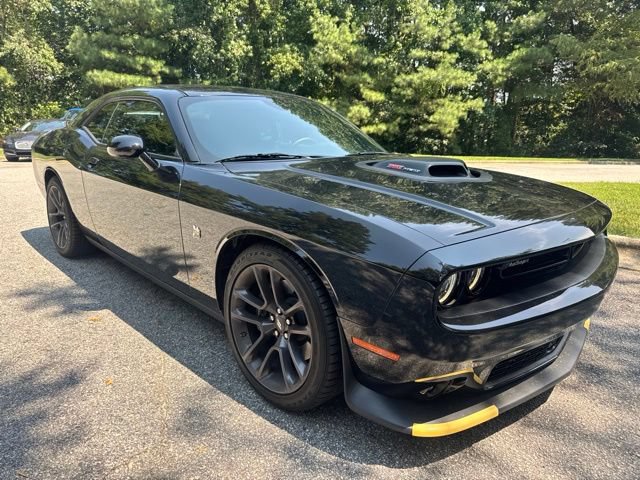 Used 2023 Dodge Challenger R/T Scat Pack w/ Plus Package RWD image 9