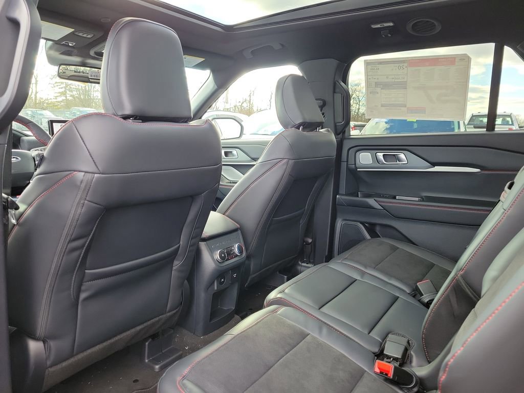 New 2026 Ford Explorer ST w/ Sun And Sound Package image 15
