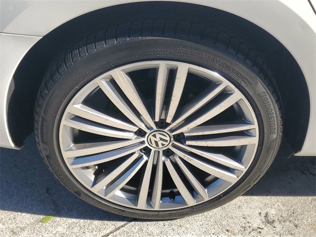 Used 2015 Volkswagen Passat 1.8T Sport image 7