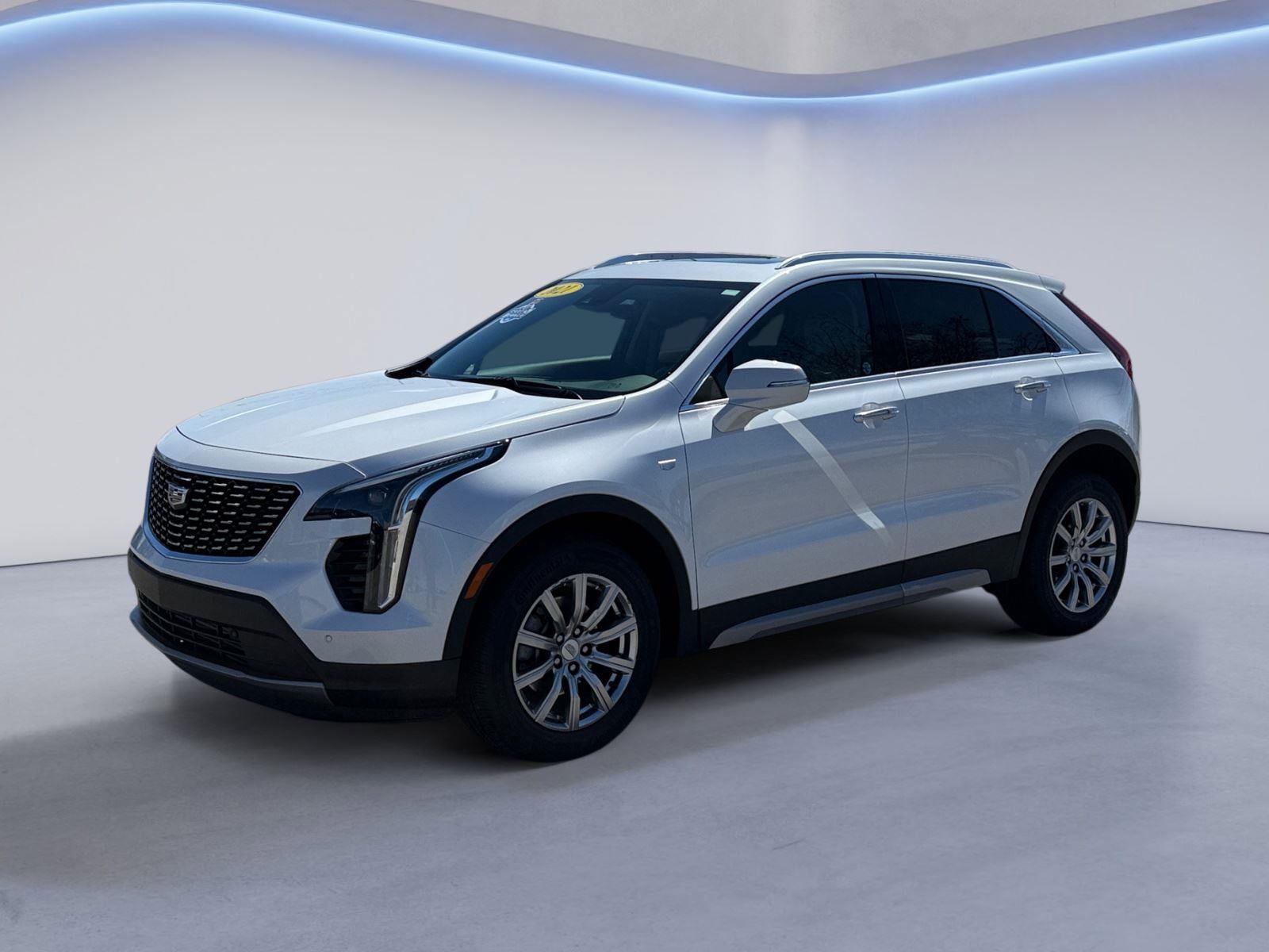 Used 2021 Cadillac XT4 Premium Luxury w/ Driver Assist Package image 9