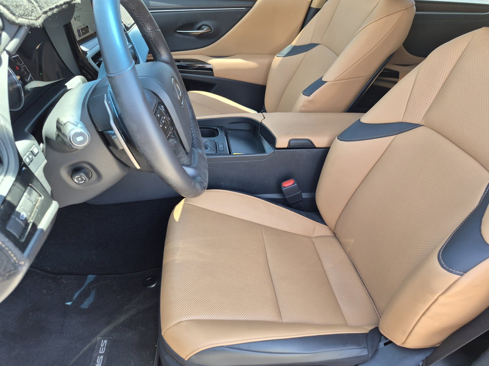 Used 2024 Lexus ES 350 w/ Premium Package FWD image 16