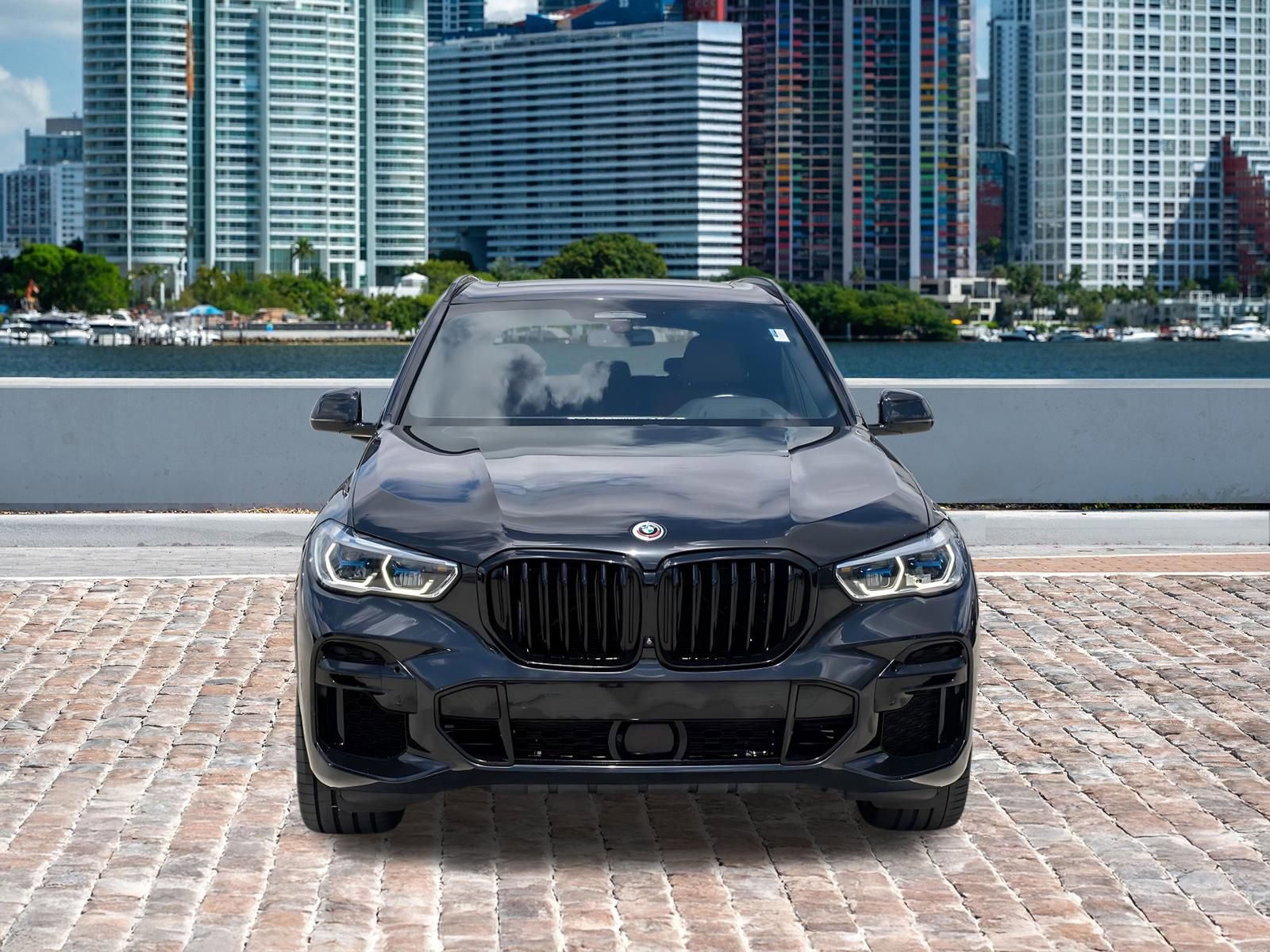 Used 2023 BMW X5 M50i w/ Executive Package image 2