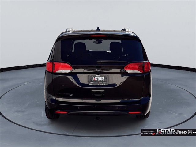Used 2019 Chrysler Pacifica Touring-L Plus w/ Advanced Safetytec Group image 6