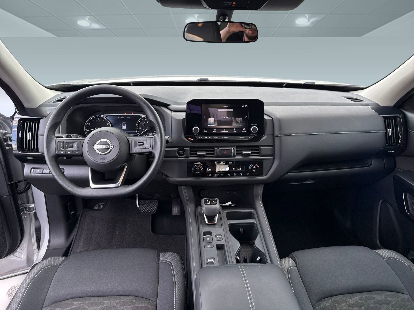Certified 2025 Nissan Pathfinder S image 14