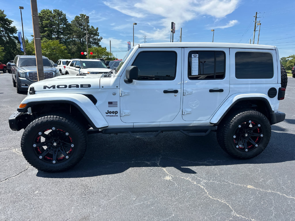 Used 2019 Jeep Wrangler Unlimited Sahara w/ Quick Order Package 24M Moab AWD/4WD image 4