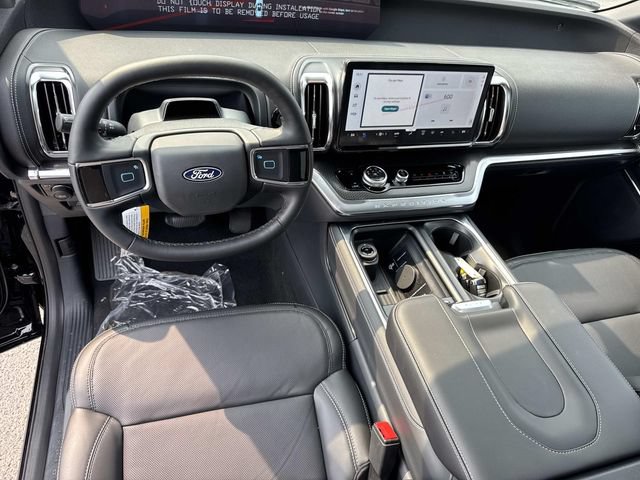 New 2027 Ford Expedition Platinum w/ Stealth Appearance Package AWD/4WD image 14