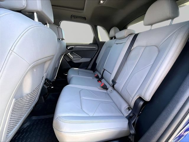 Used 2021 Audi Q3 2.0T Premium Plus w/ Premium Plus Package AWD/4WD image 15