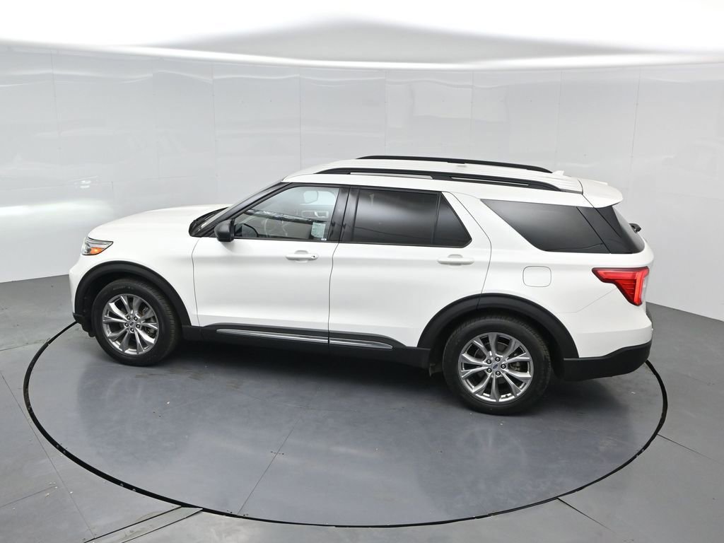 Used 2020 Ford Explorer XLT w/ Equipment Group 202A RWD image 44