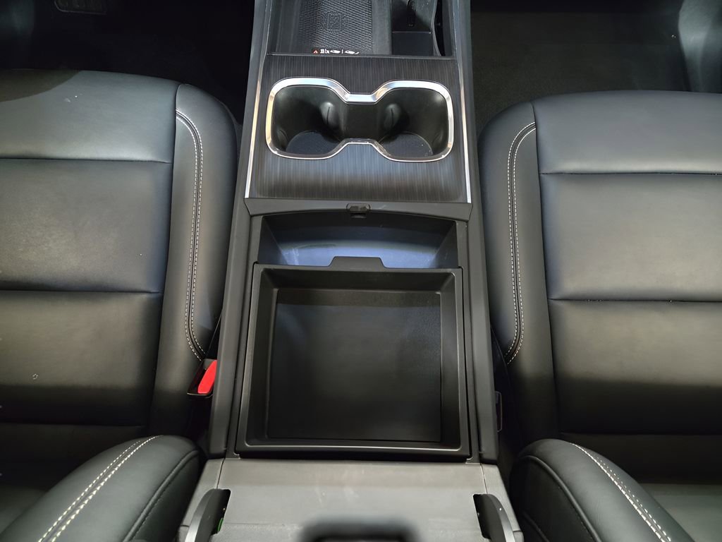 Used 2024 GMC Acadia Elevation image 20