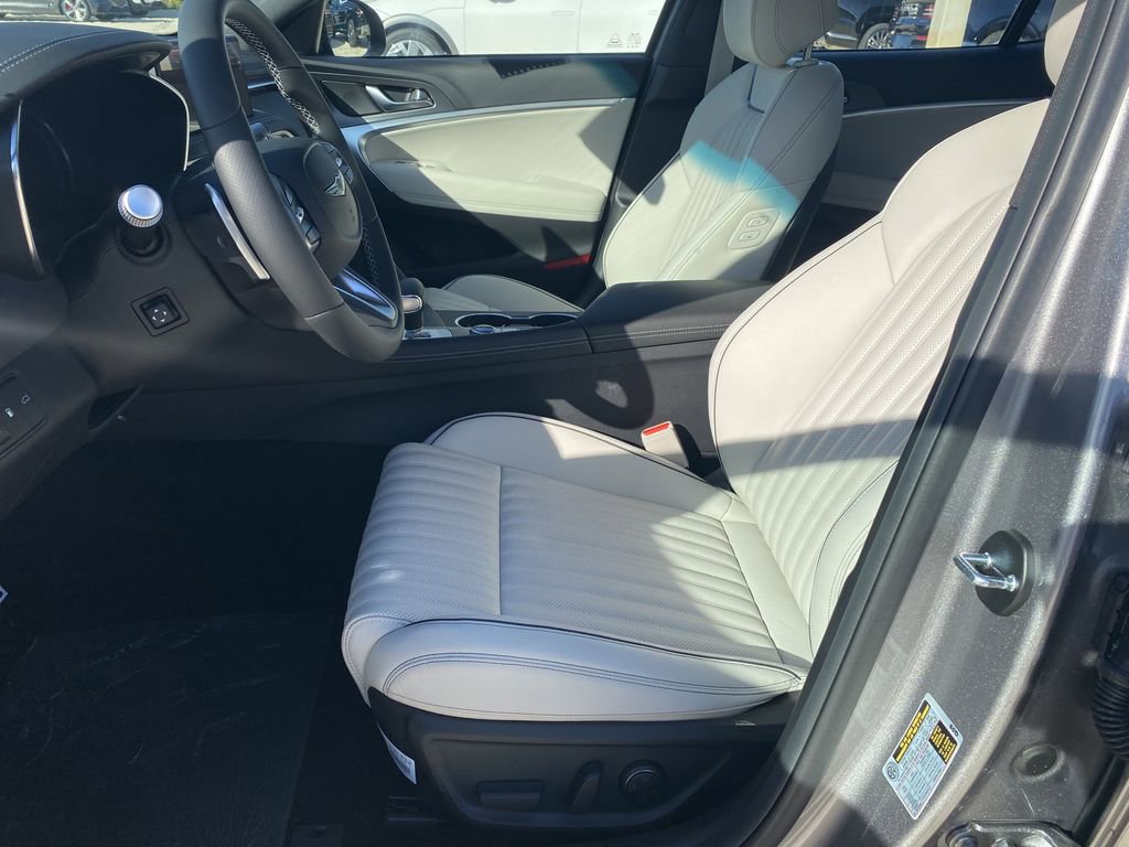 New 2025 Genesis G70 2.5T w/ Sport Prestige Package image 14