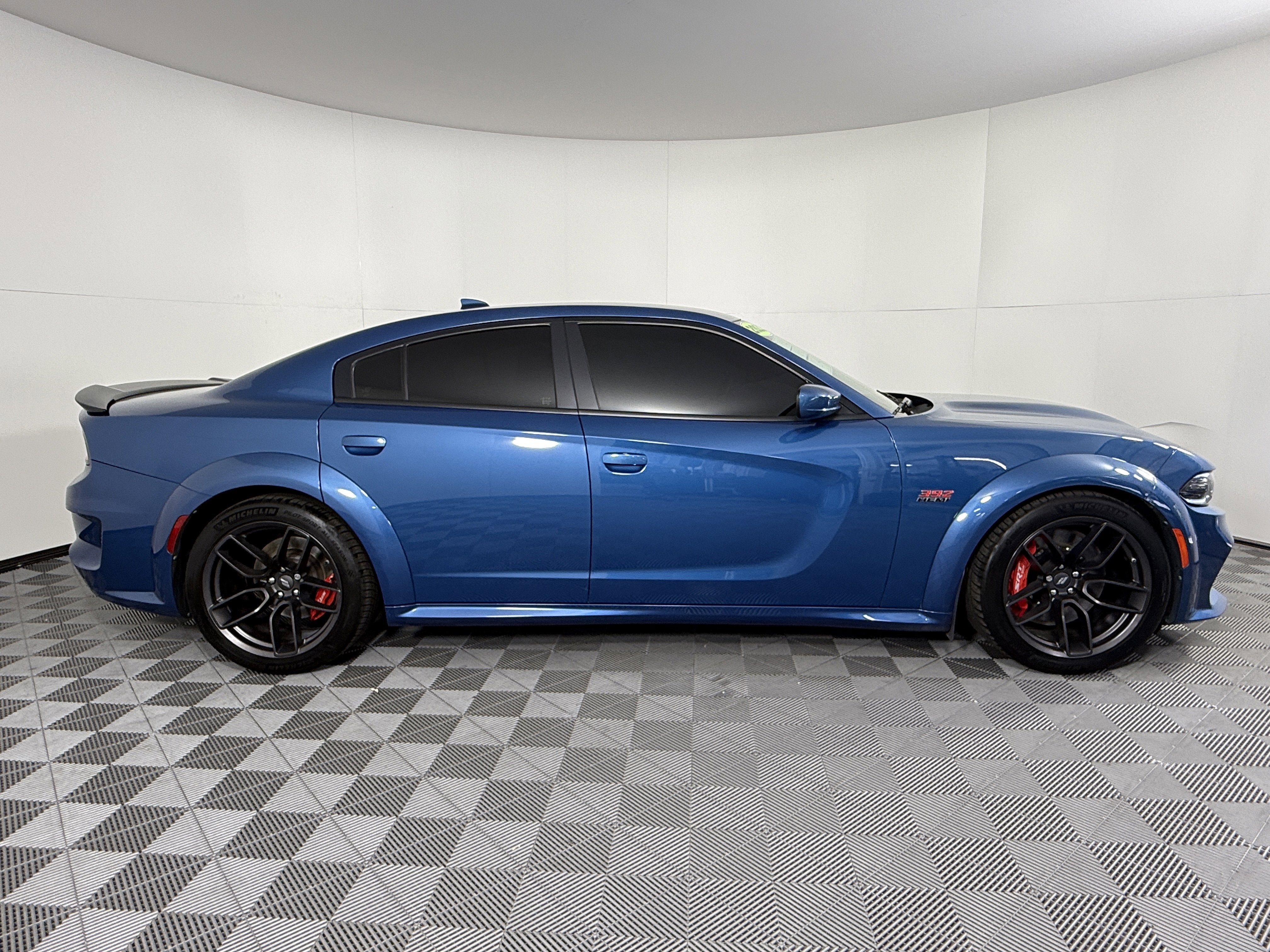 Used 2022 Dodge Charger Scat Pack image 2