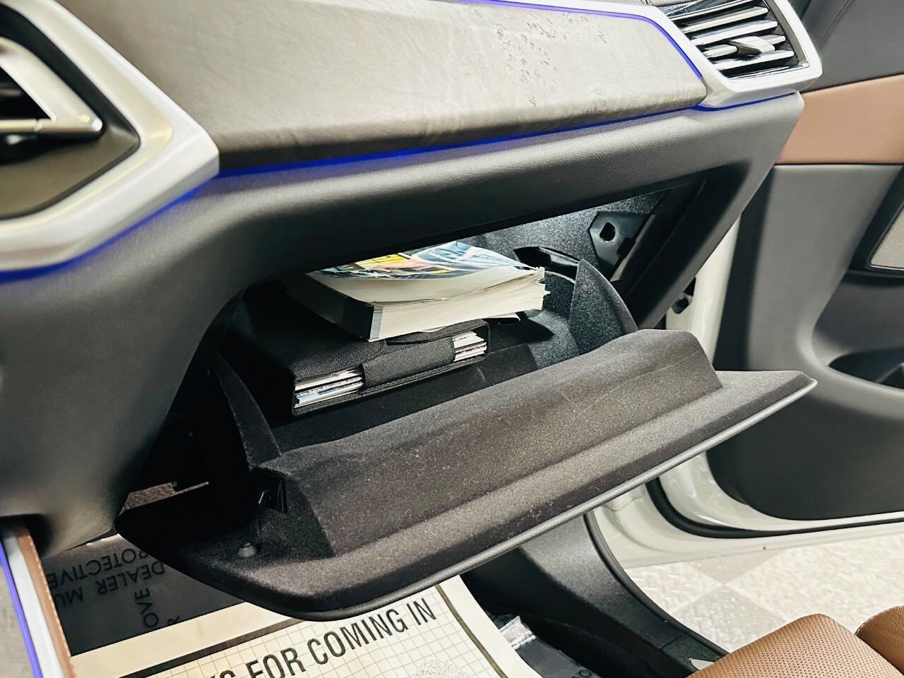 Used 2021 BMW X5 xDrive45e w/ Executive Package image 19