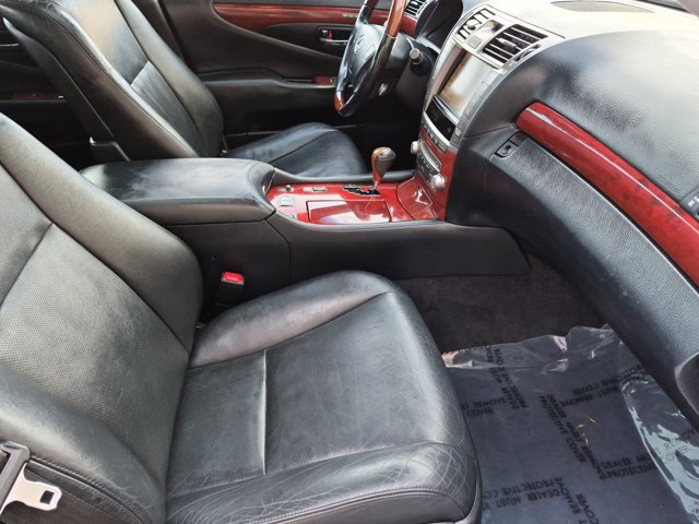 Used 2012 Lexus LS 460 w/ Luxury Value Edition RWD image 20