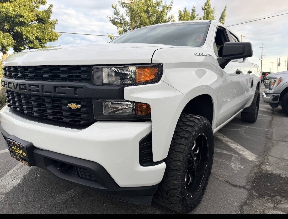 Used 2021 Chevrolet Silverado 1500 W/T w/ WT Value Package AWD/4WD image 2