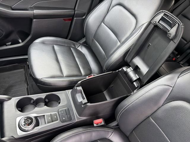 Used 2022 Ford Escape SEL image 23