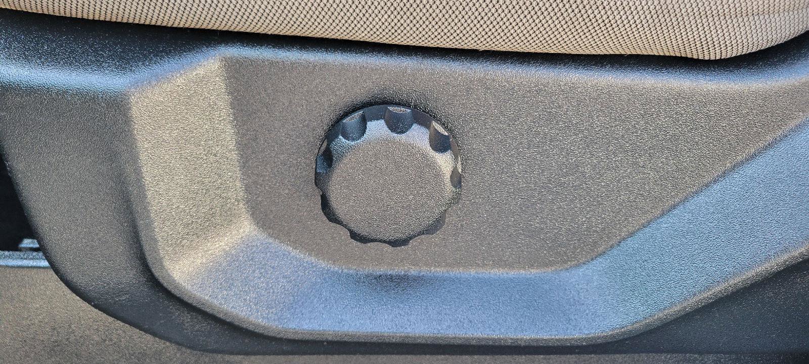 Used 2018 Ford F150 XLT image 9