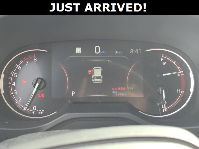 Used 2025 Toyota RAV4 XLE w/ Convenience Package image 20