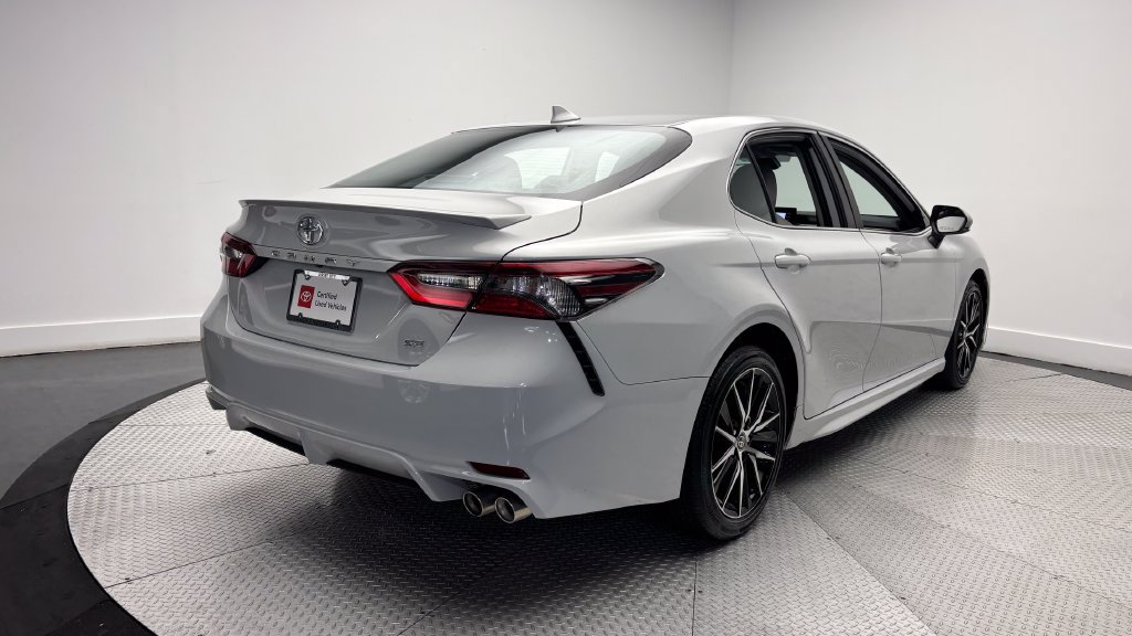 Certified 2024 Toyota Camry SE FWD image 39