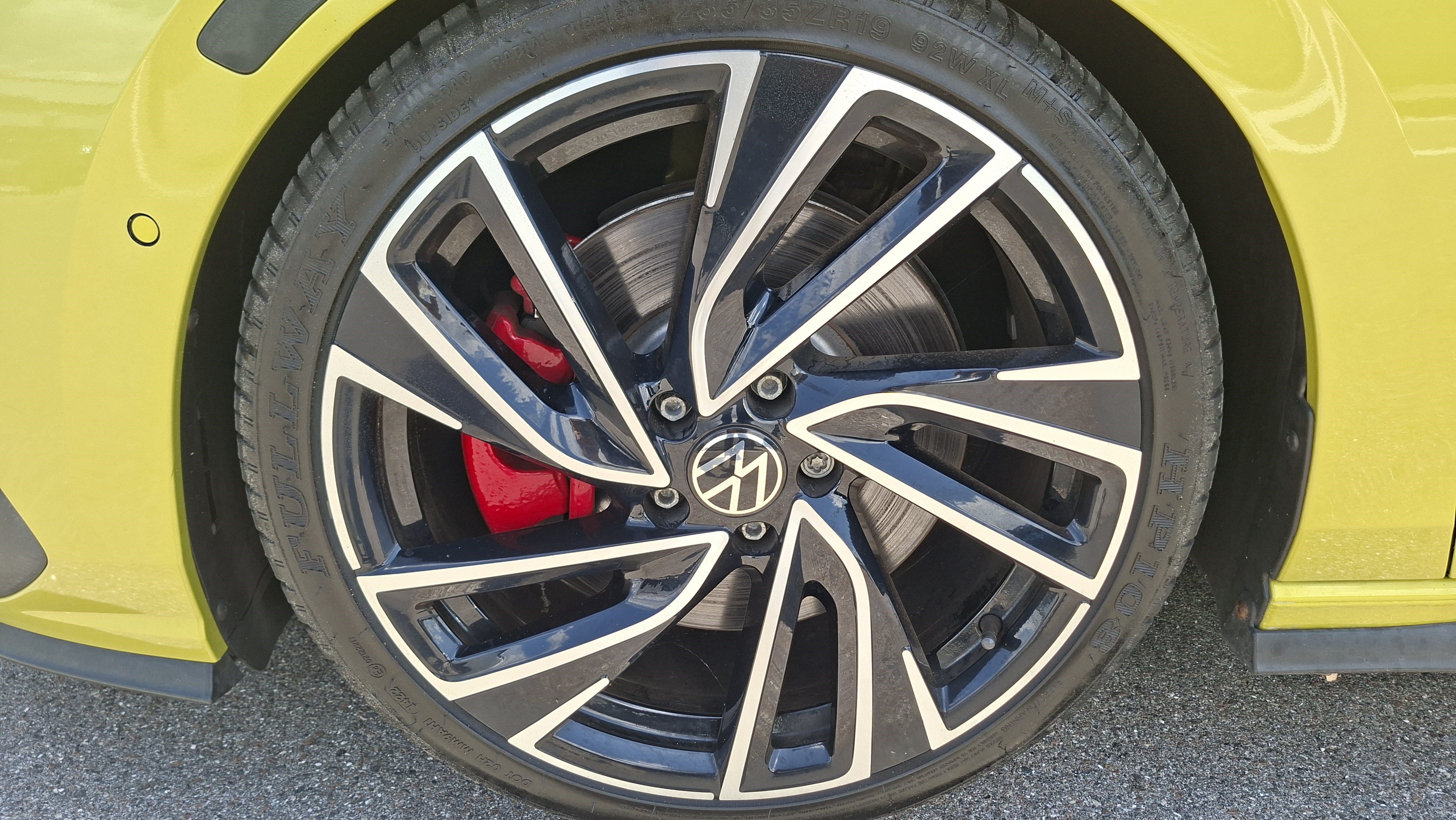 Used 2022 Volkswagen GTI Autobahn FWD image 25