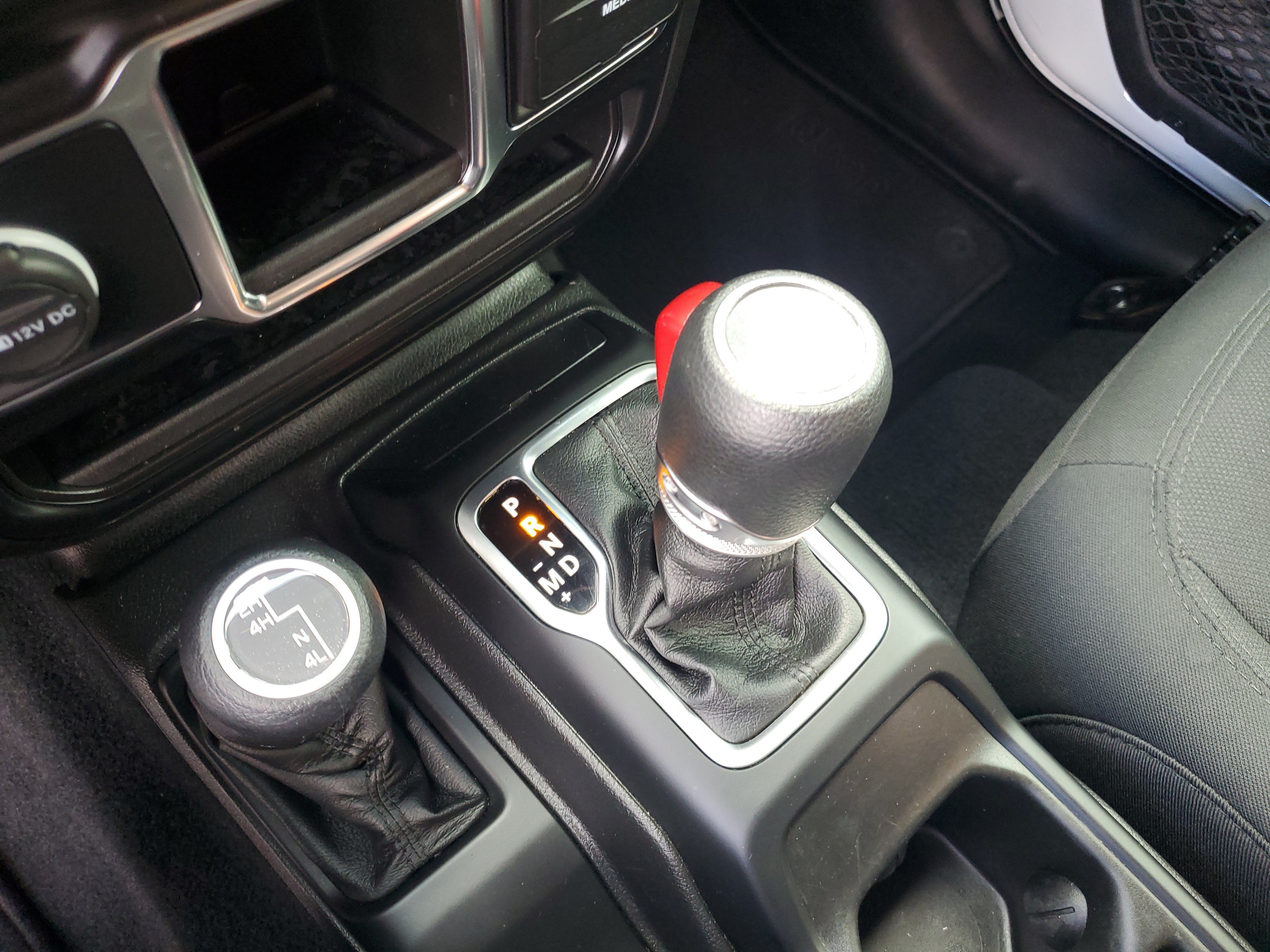 Used 2021 Jeep Wrangler Sport AWD/4WD image 20