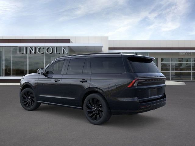 New 2026 Lincoln Navigator Reserve w/ Jet Appearance Package image 4