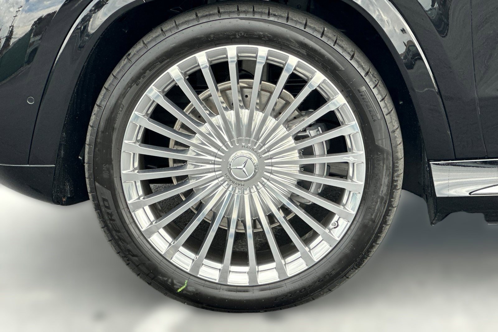 New 2026 Mercedes-Benz Maybach GLS 600 4MATIC image 12