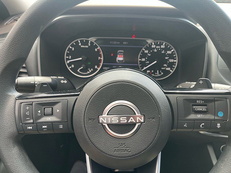 Used 2023 Nissan Rogue SV AWD/4WD image 24