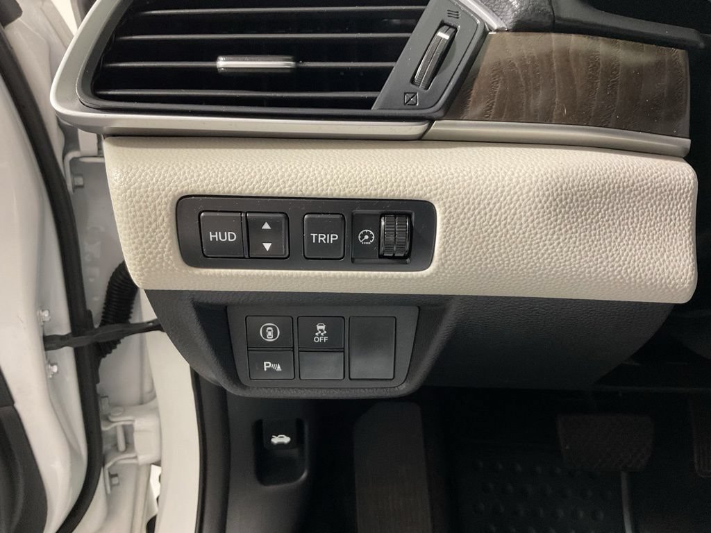 Used 2020 Honda Accord Touring image 28