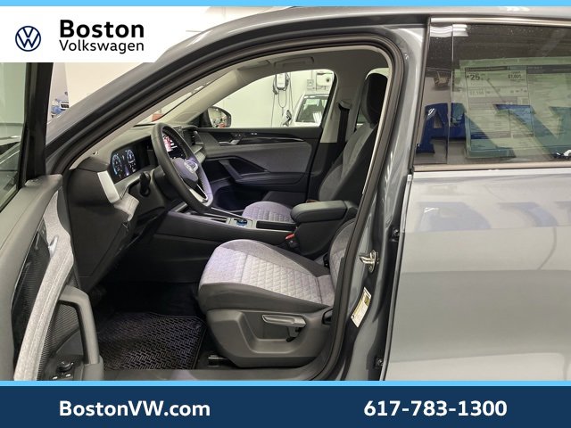 New 2025 Volkswagen Tiguan S image 25