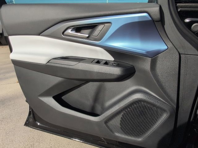 New 2026 Chevrolet Equinox EV LT AWD/4WD image 15