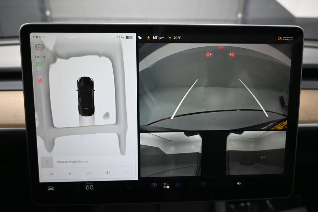 Used 2023 Tesla Model Y Long Range AWD/4WD image 10