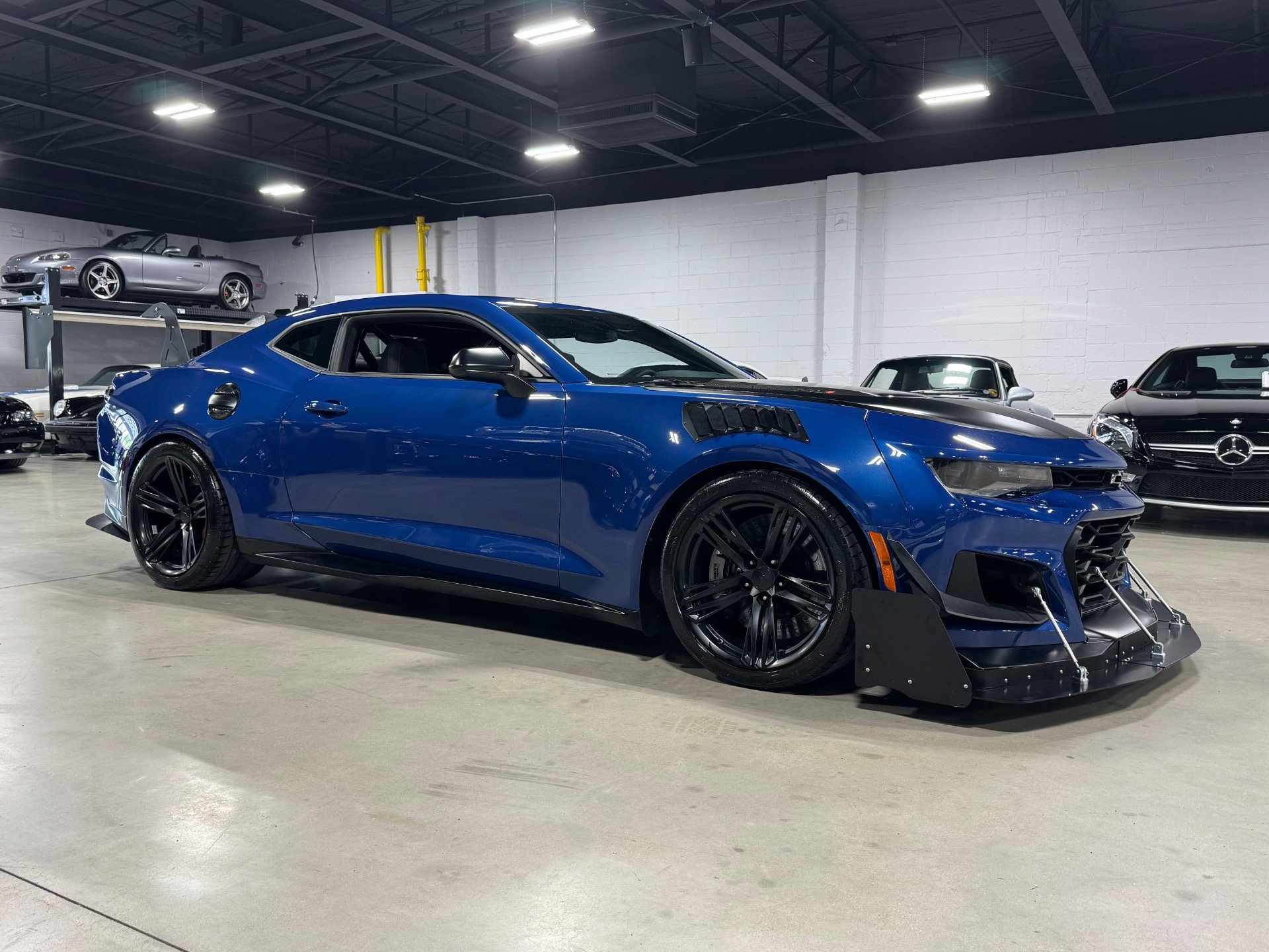 Used 2019 Chevrolet Camaro ZL1 image 54