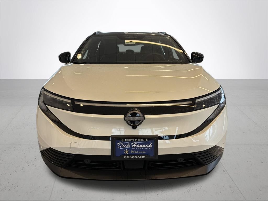 New 2026 Nissan Leaf Platinum+ w/ Cargo Package (Platinum+) FWD image 3