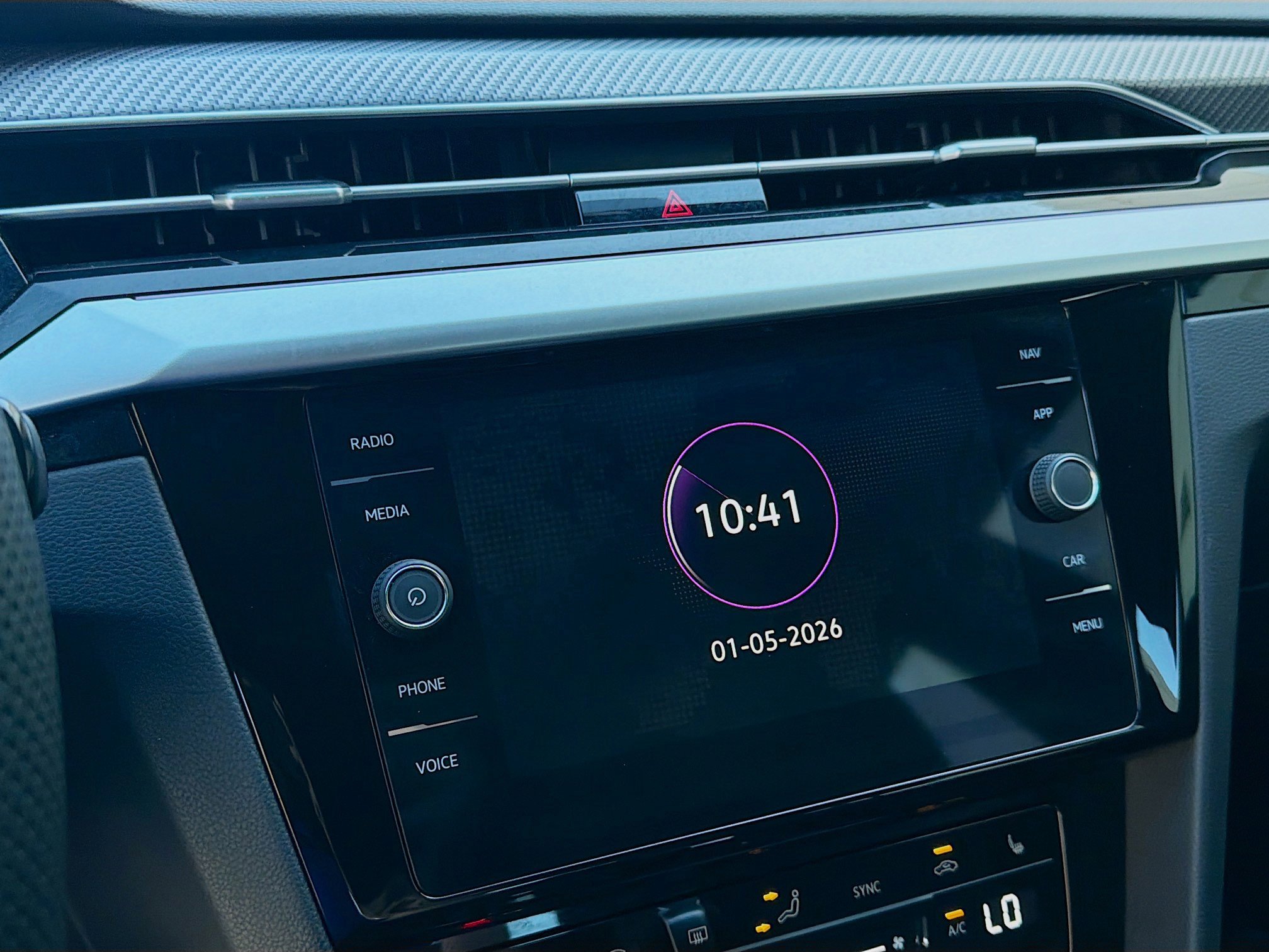 Used 2023 Volkswagen Arteon SEL image 12