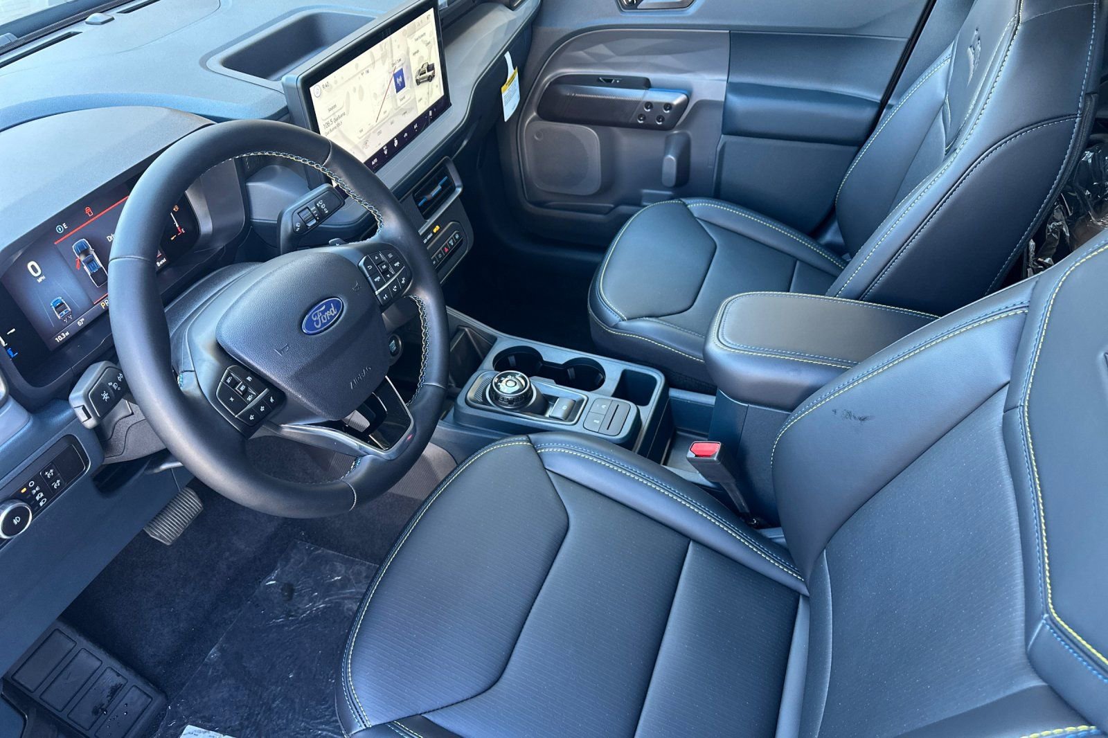 New 2026 Ford Maverick Lobo image 9