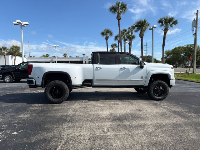 New 2026 Chevrolet Silverado 3500 High Country w/ High Country Premium Package AWD/4WD image 14