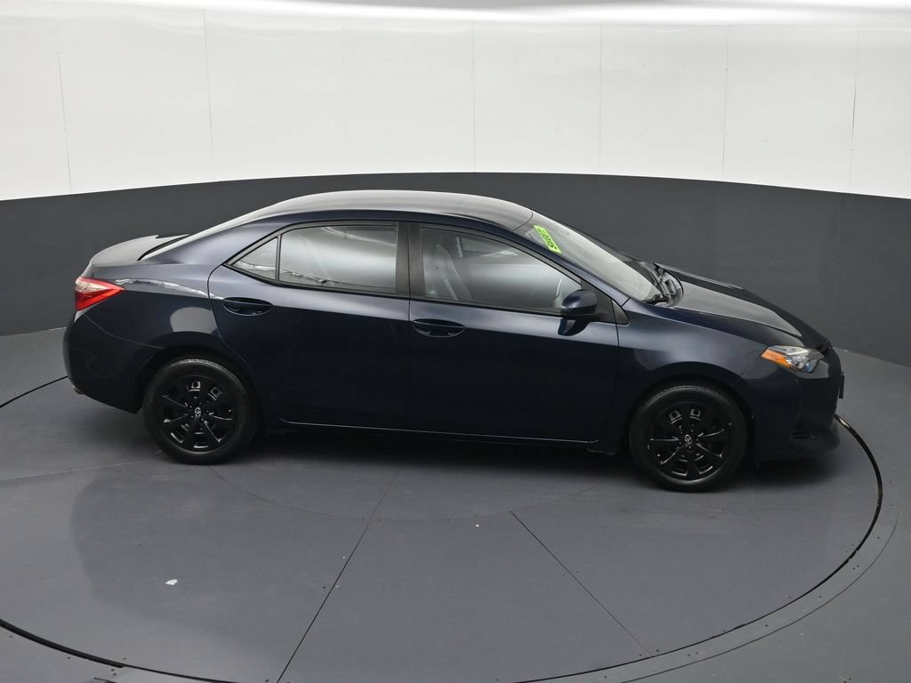 Used 2017 Toyota Corolla LE FWD image 26