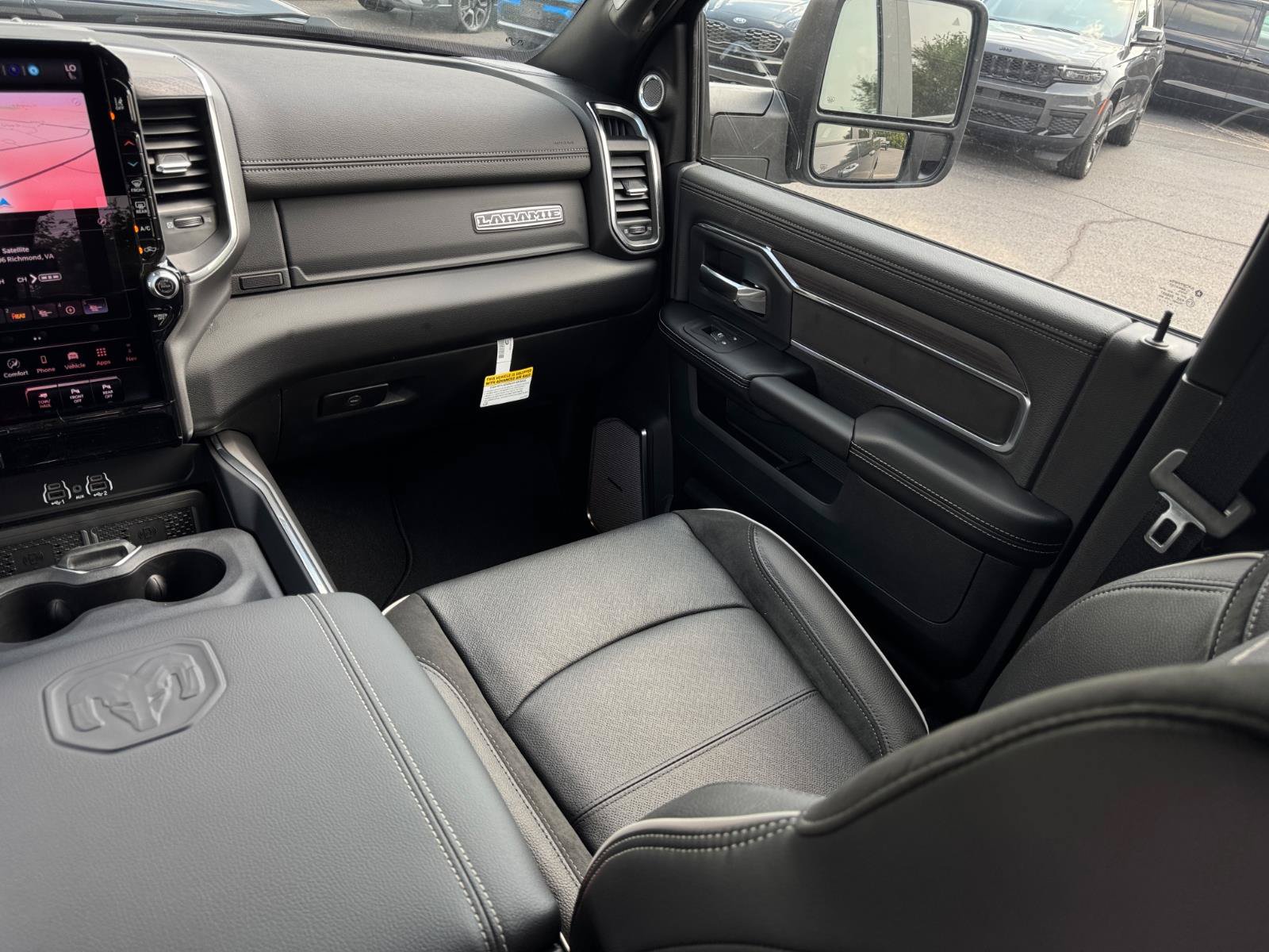 New 2027 RAM 2500 Laramie AWD/4WD image 10