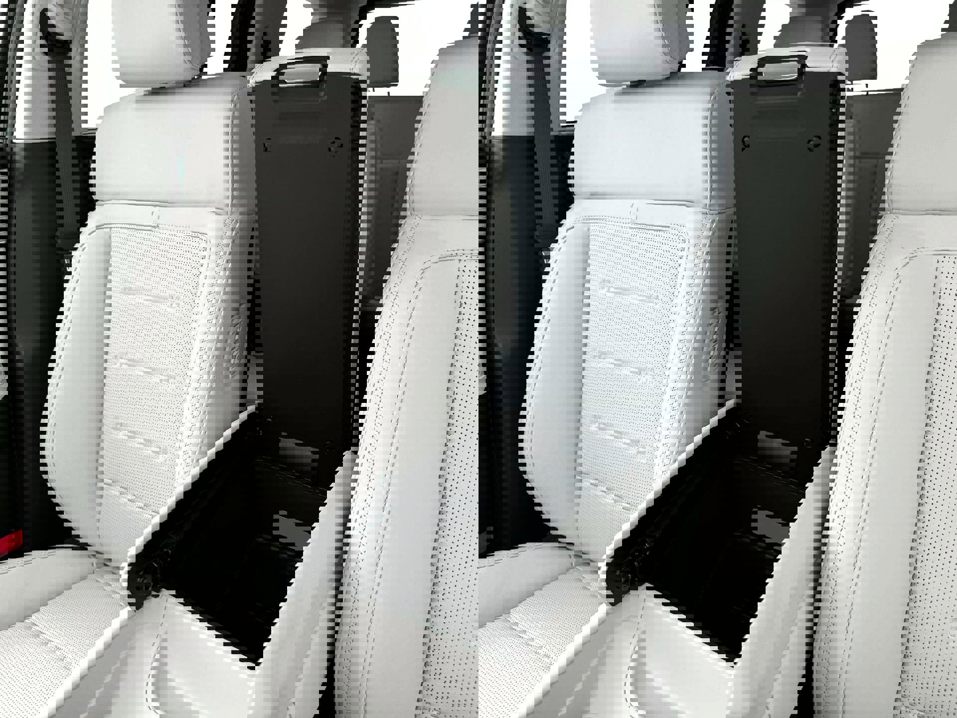 New 2025 Hyundai Santa Fe Calligraphy image 18