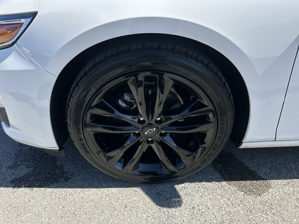 Used 2023 Chevrolet Malibu LT w/ Sport Edition image 10