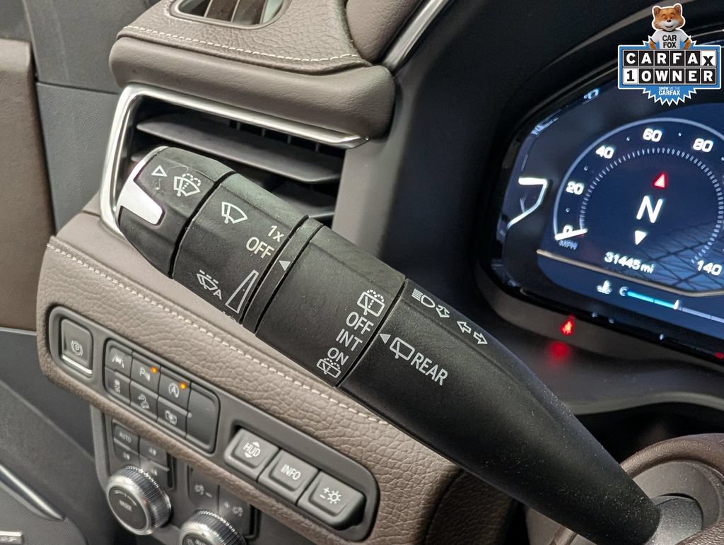 Used 2023 GMC Yukon Denali AWD/4WD image 17